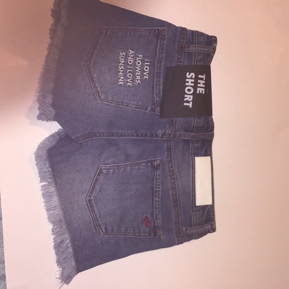 April Shorts - Picture 2 of 5